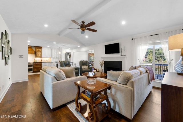 101 Ostenbarker St, Maryville, TN 37804