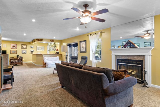 101 Ostenbarker St, Maryville, TN 37804