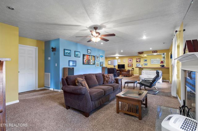 101 Ostenbarker St, Maryville, TN 37804