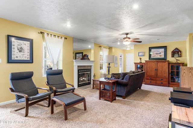 101 Ostenbarker St, Maryville, TN 37804