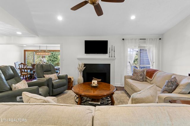 101 Ostenbarker St, Maryville, TN 37804