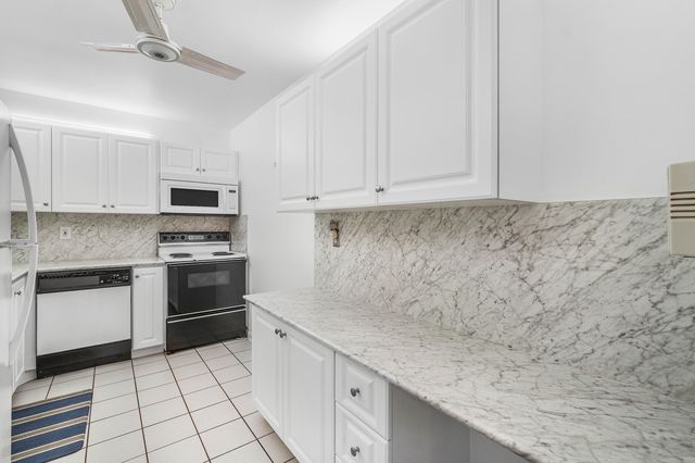 10141 S 41st Dr Drive 193, Boynton Beach, FL 33436