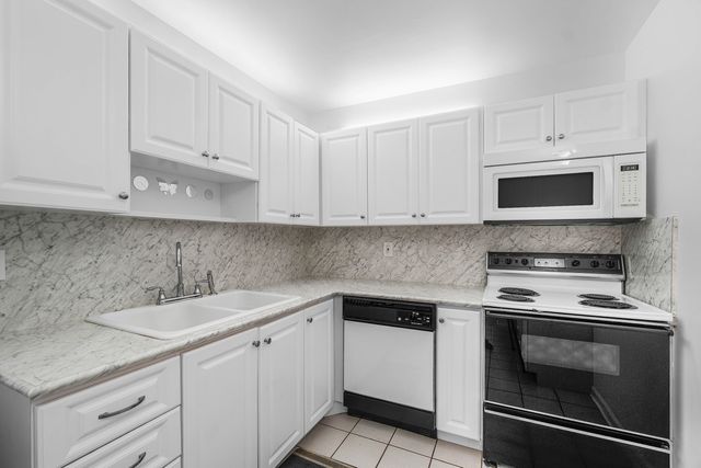 10141 S 41st Dr Drive 193, Boynton Beach, FL 33436