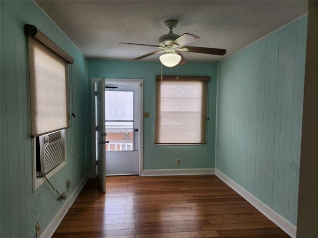 1807 Church Rear, Galveston, TX 77550