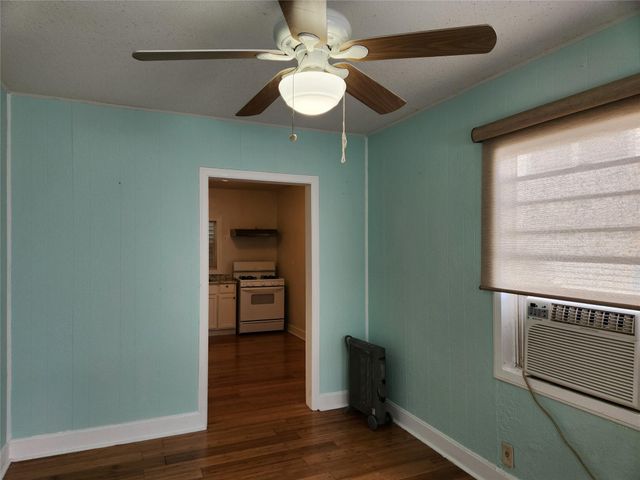 1807 Church Rear, Galveston, TX 77550