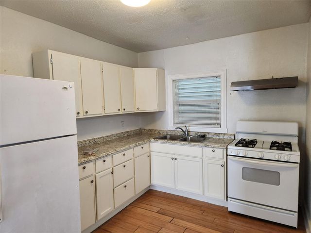 1807 Church Rear, Galveston, TX 77550