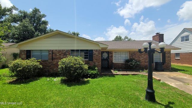 1577 Azalea Street, Clarksdale, MS 38614
