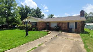 1577 Azalea Street, Clarksdale, MS 38614