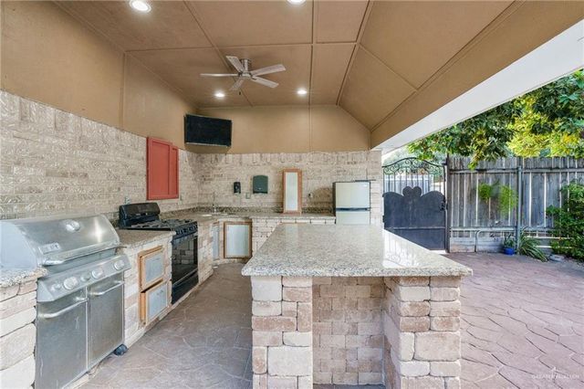 304 Sunflower Avenue, Mcallen, TX 78504
