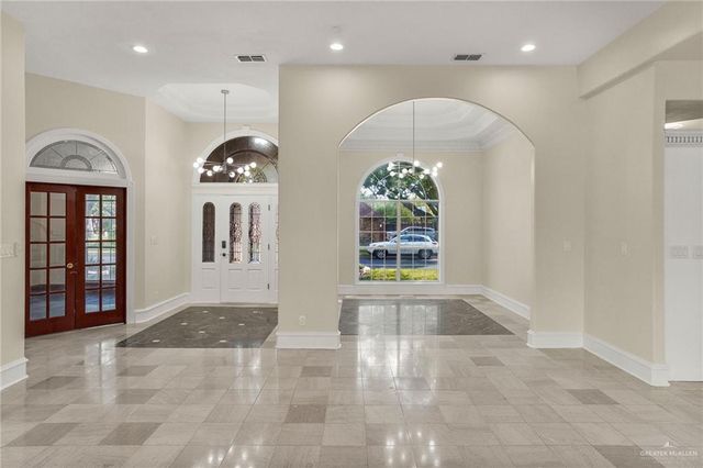 304 Sunflower Avenue, Mcallen, TX 78504