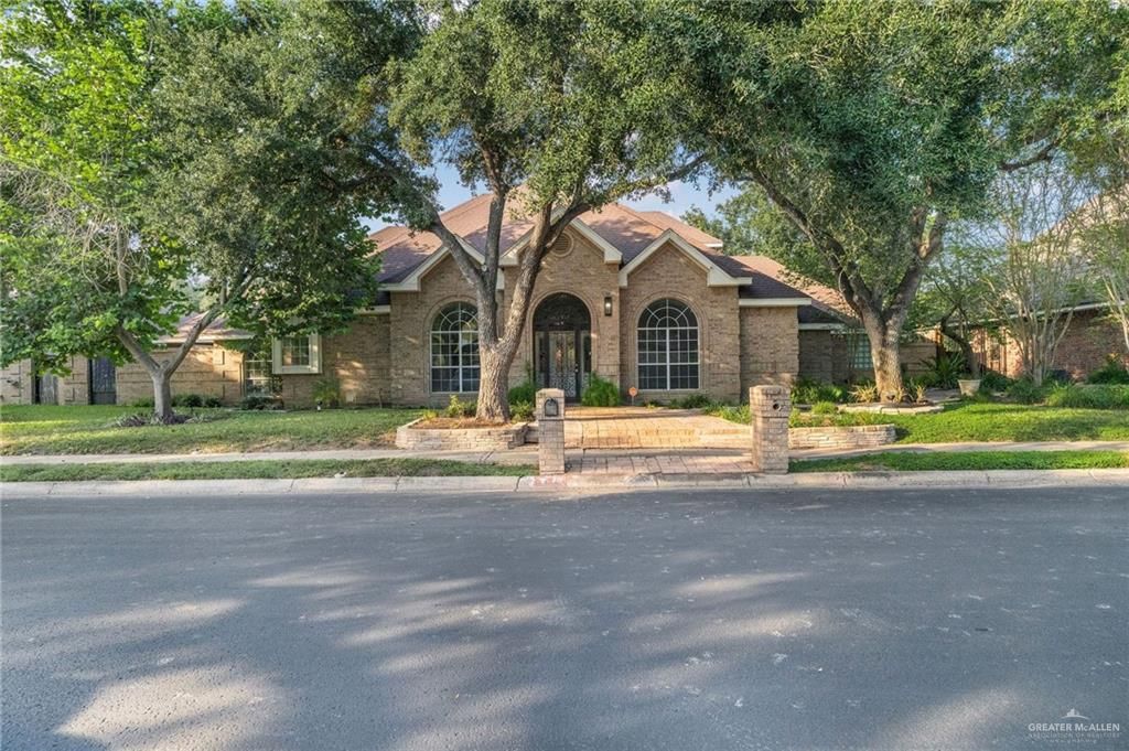 304 Sunflower Avenue, Mcallen, TX 78504
