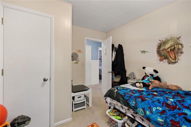 3728 S Marshall Avenue, Sedalia, MO 65031