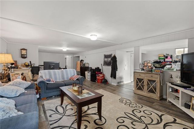 3728 S Marshall Avenue, Sedalia, MO 65031