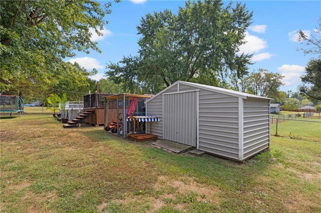 3728 S Marshall Avenue, Sedalia, MO 65031