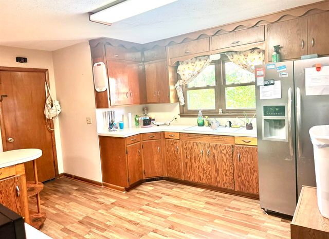 103 S Church St, Udall, KS 67146