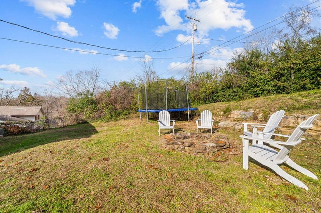 507 W Hensley Street, Branson, MO 65616