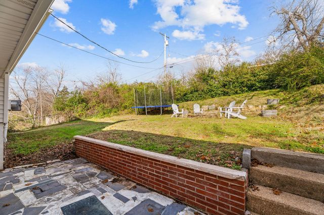 507 W Hensley Street, Branson, MO 65616