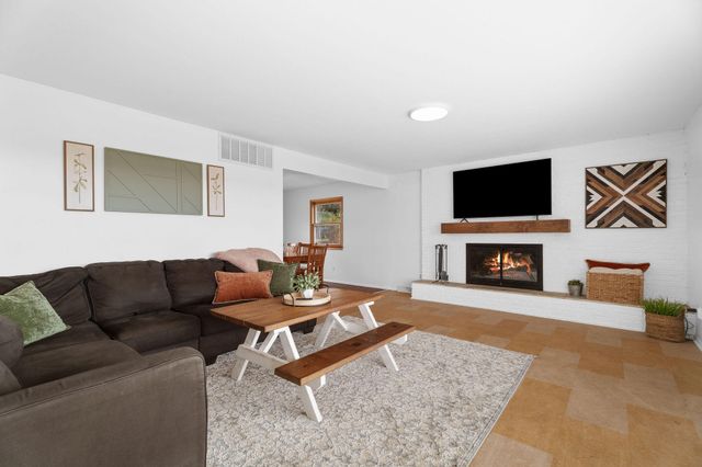 507 W Hensley Street, Branson, MO 65616