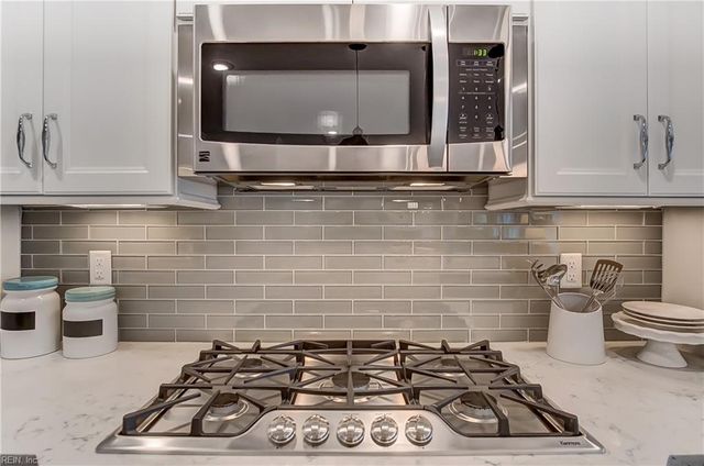 12199 Ava LN, Windsor, VA 23487