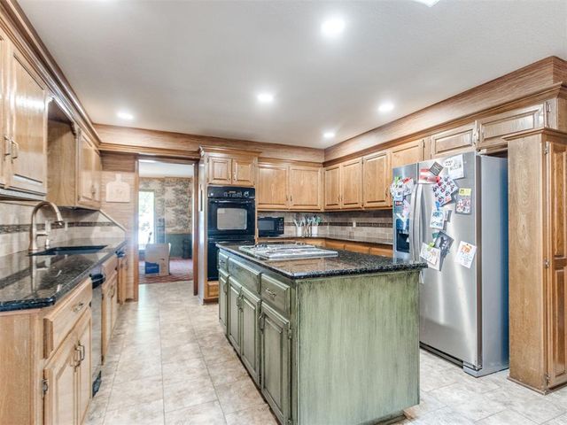 6105 Sudbury Drive, Oklahoma City, OK 73162