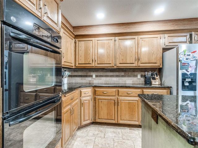 6105 Sudbury Drive, Oklahoma City, OK 73162