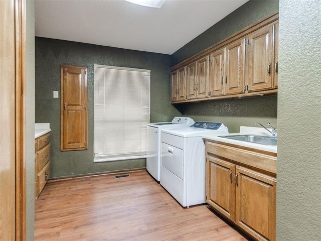 6105 Sudbury Drive, Oklahoma City, OK 73162