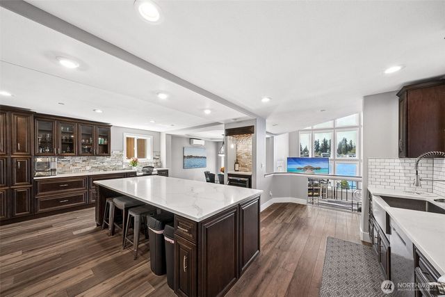 6804 Vandermark Road, Bonney Lake, WA 98391