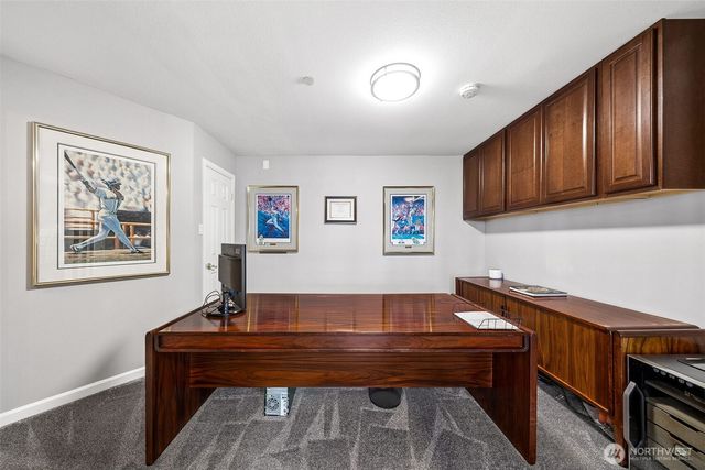 6804 Vandermark Road, Bonney Lake, WA 98391