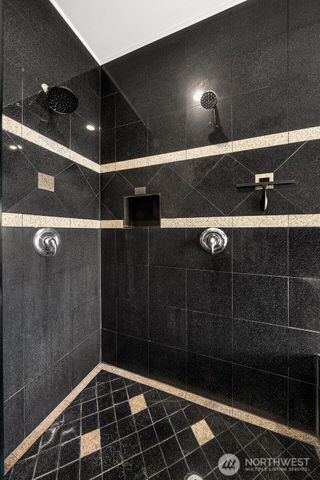 6804 Vandermark Road, Bonney Lake, WA 98391
