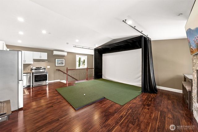6804 Vandermark Road, Bonney Lake, WA 98391