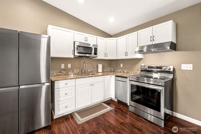 6804 Vandermark Road, Bonney Lake, WA 98391