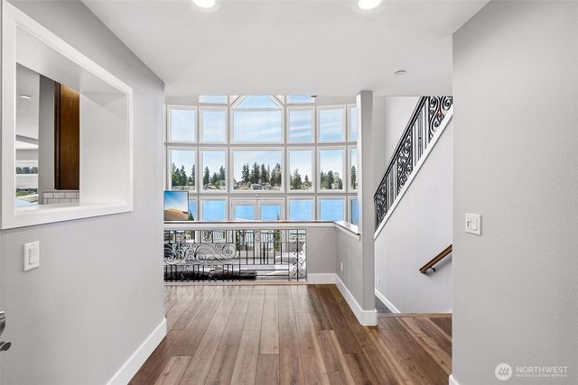 6804 Vandermark Road, Bonney Lake, WA 98391