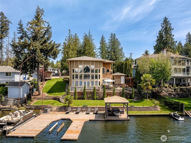 6804 Vandermark Road, Bonney Lake, WA 98391