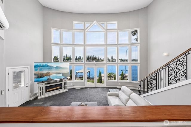 6804 Vandermark Road, Bonney Lake, WA 98391