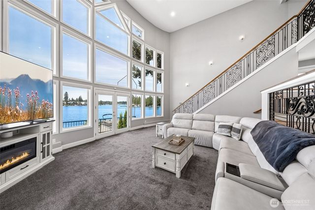 6804 Vandermark Road, Bonney Lake, WA 98391