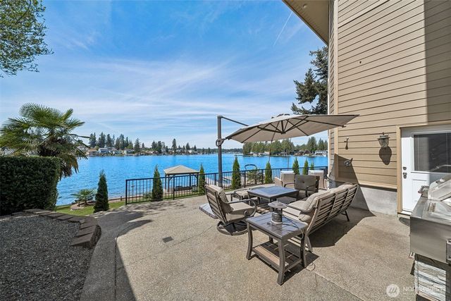 6804 Vandermark Road, Bonney Lake, WA 98391