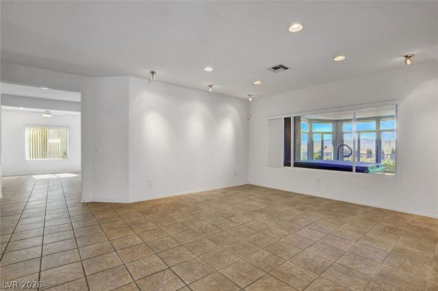 2075 Mountain City Street, Henderson, NV 89052