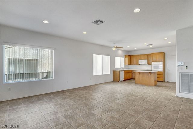 2075 Mountain City Street, Henderson, NV 89052