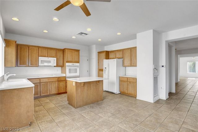 2075 Mountain City Street, Henderson, NV 89052