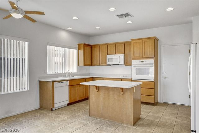 2075 Mountain City Street, Henderson, NV 89052