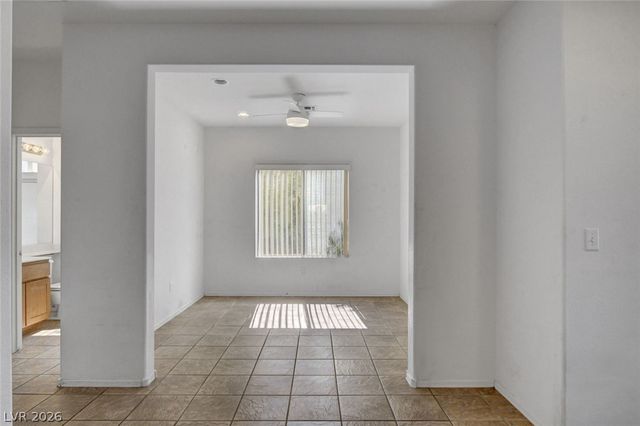 2075 Mountain City Street, Henderson, NV 89052