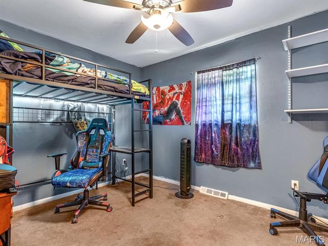41 Steelecrest Lane, Granite City, IL 62040
