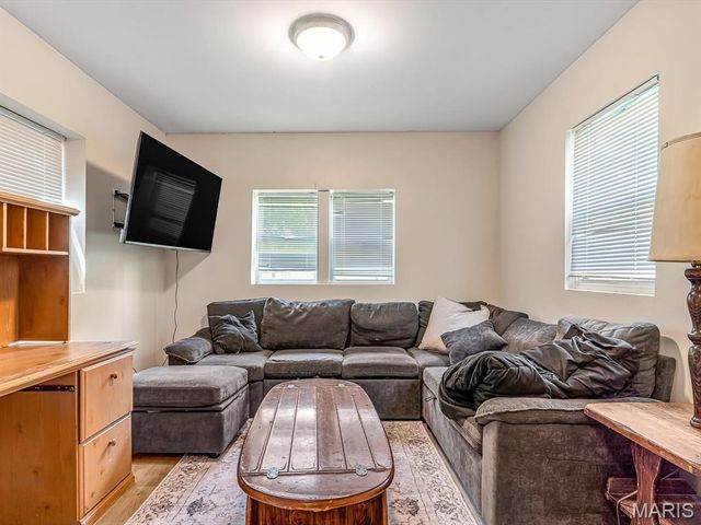 41 Steelecrest Lane, Granite City, IL 62040