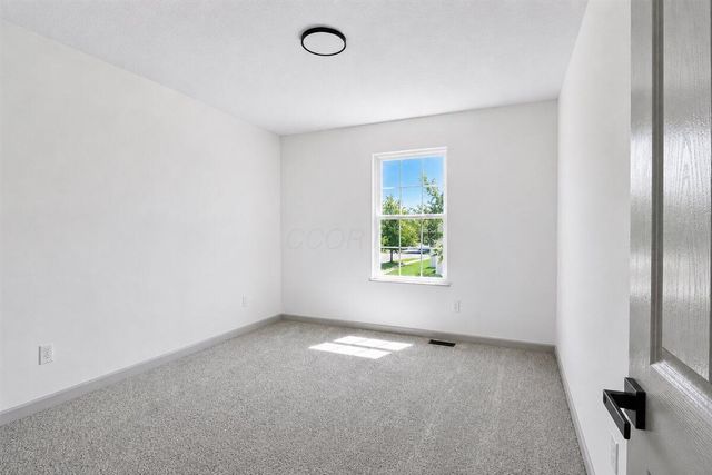 1091 Eberton Avenue, Blacklick, OH 43004