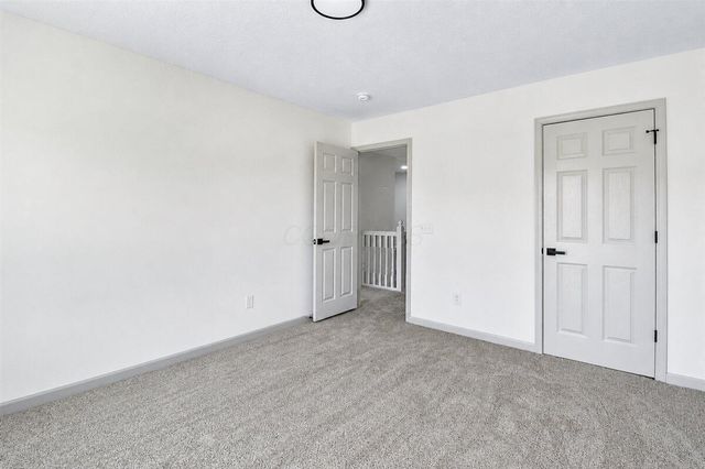 1091 Eberton Avenue, Blacklick, OH 43004