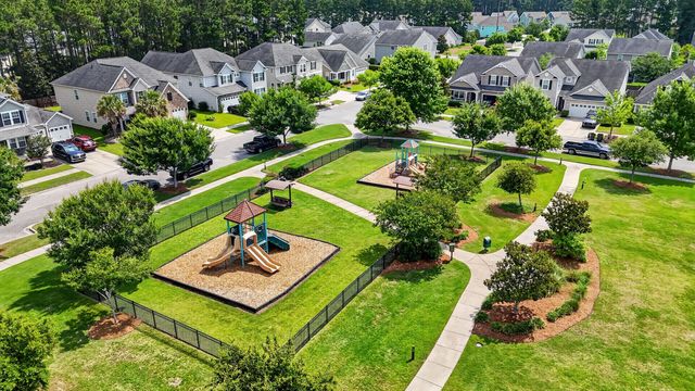 691 Redbud Lane, Summerville, SC 29483