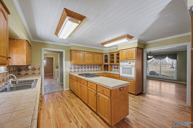 2050 County Road 214, Moulton, AL 35650