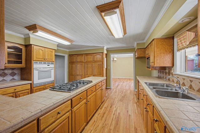 2050 County Road 214, Moulton, AL 35650