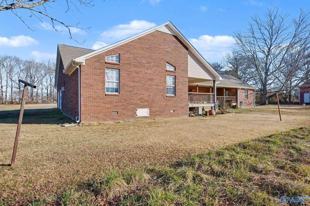 2050 County Road 214, Moulton, AL 35650