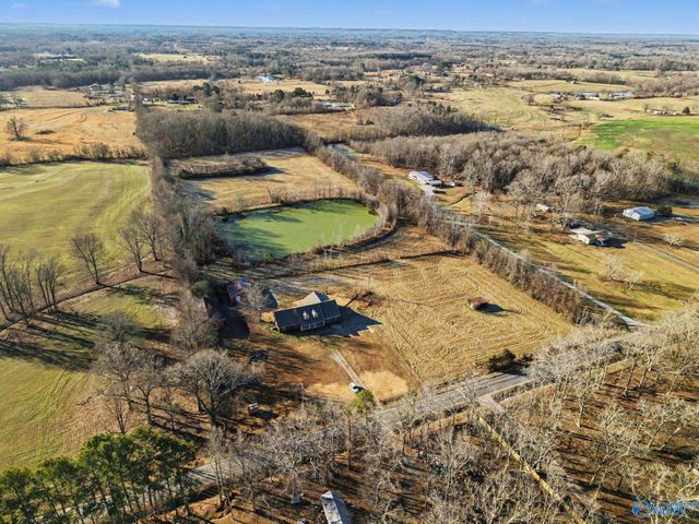 2050 County Road 214, Moulton, AL 35650